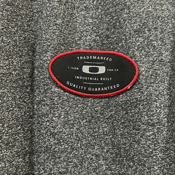 2015 Oakley XXL Gray Long Sleeve Crewneck Sweatshirt Cotton & Polyester - Picture 3 of 9